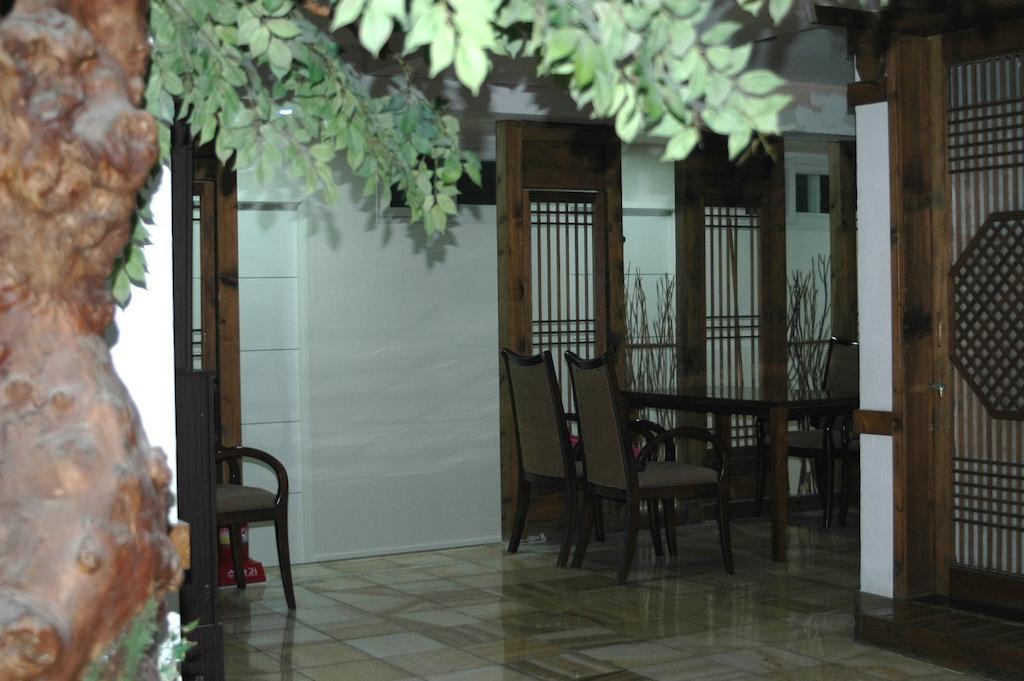 Itaewon Land Spa & Guesthouse Szöul Kültér fotó