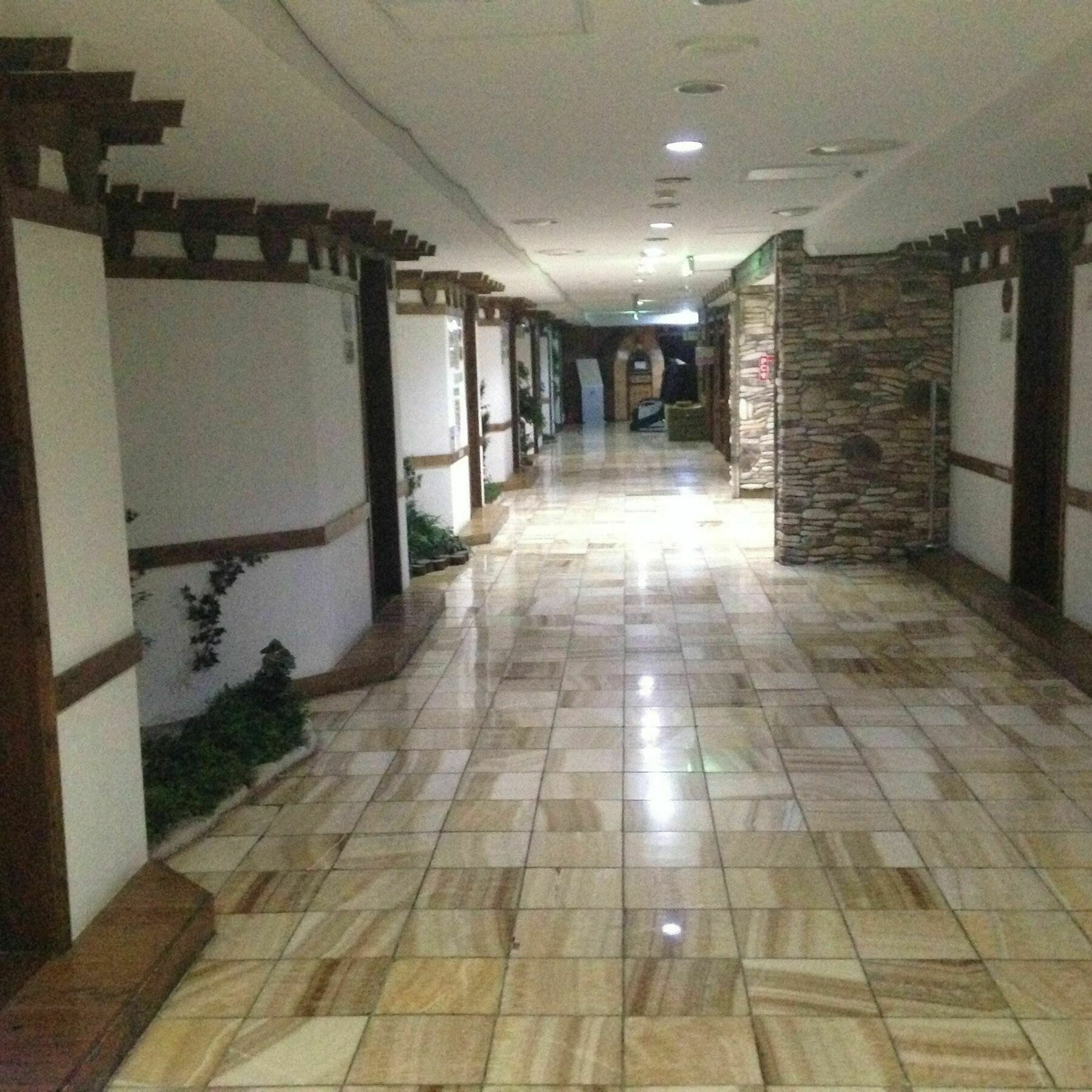 Itaewon Land Spa & Guesthouse Szöul Kültér fotó