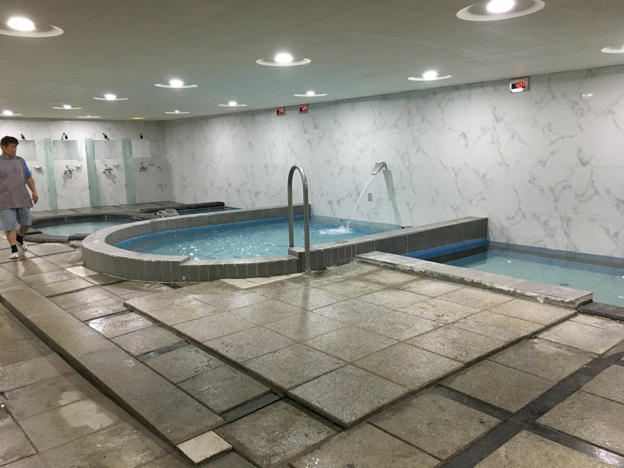 Itaewon Land Spa & Guesthouse Szöul Kültér fotó